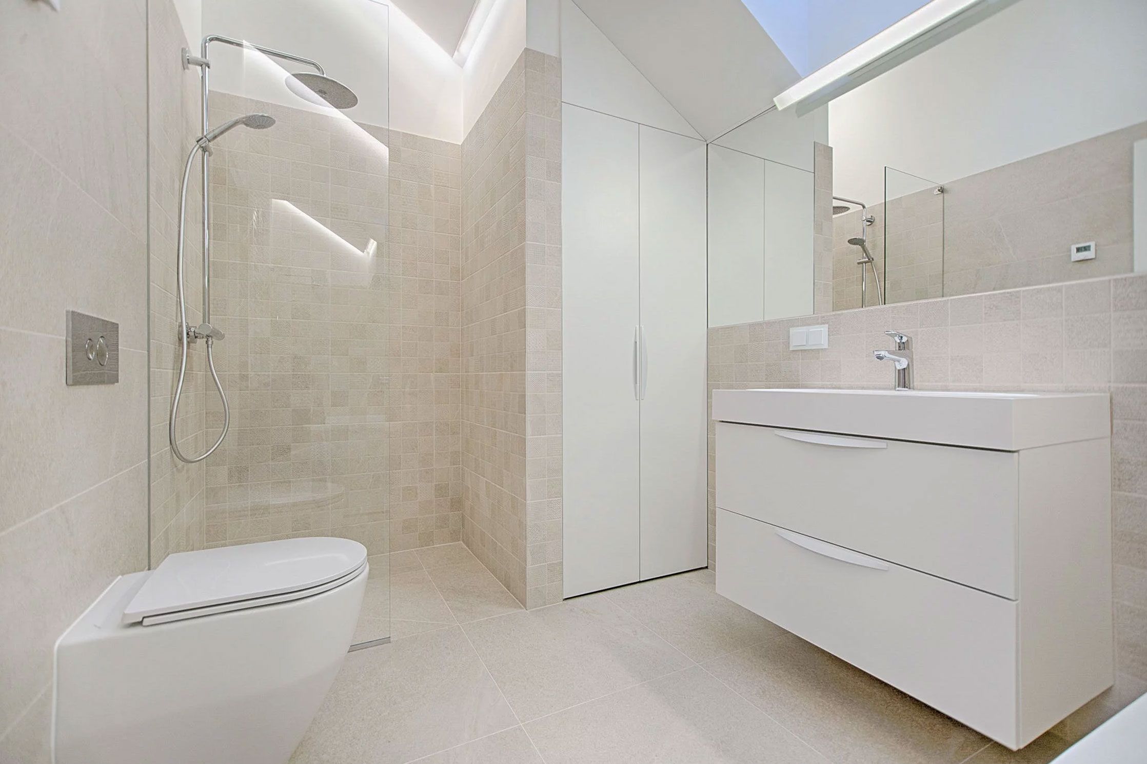 Shower & Wetroom Installation work-wetroom-featured